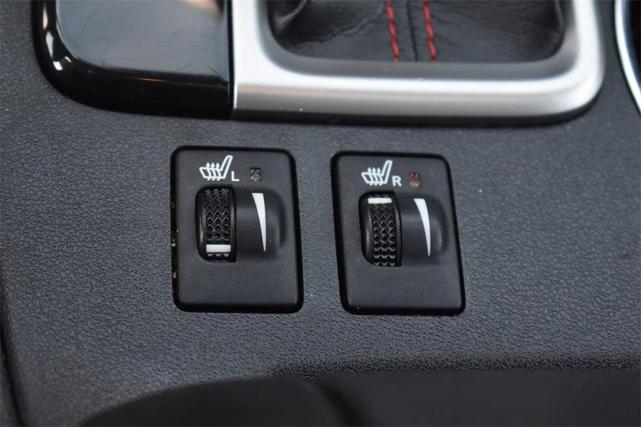 Photo of 2019 Midnight Black Metallic Toyota Highlander