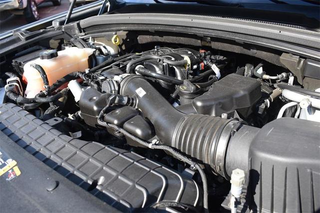 Photo of 2023 Silver Zynith Jeep Grand Cherokee L