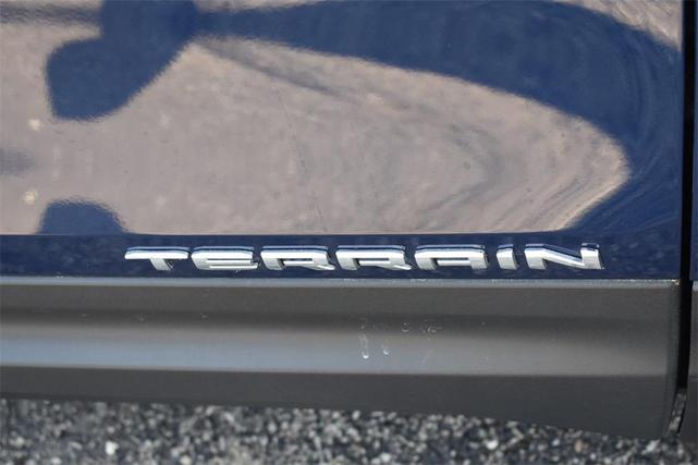Photo of 2022 Marine Metallic GMC Terrain