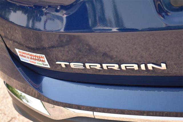 Photo of 2022 Marine Metallic GMC Terrain