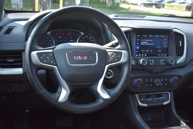 Photo of 2022 Marine Metallic GMC Terrain