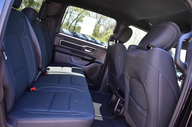 Photo of 2025 Diamond Black Crystal Pearlcoat RAM 1500