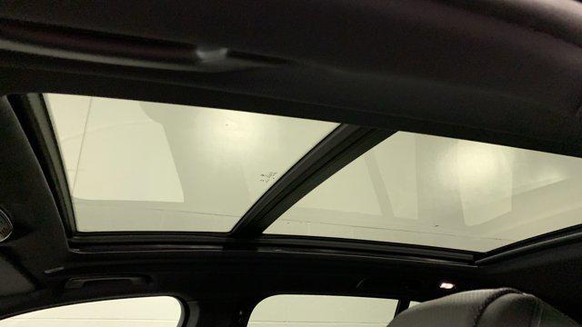 Photo of 2026 Alpine White BMW X5