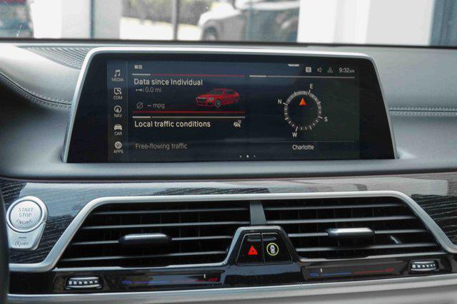 Photo of 2022 Rosso Corsa BMW 750