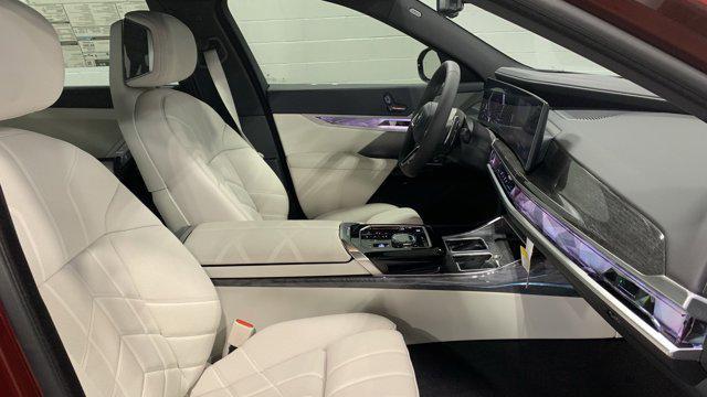 Photo of 2025 Aventurin Red Metallic BMW 760