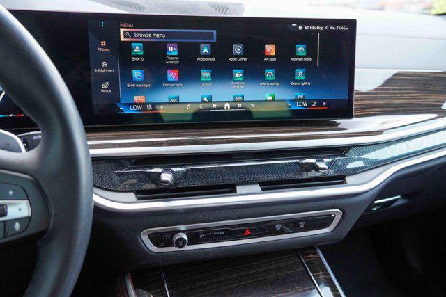 Photo of 2025 Manhattan Green Metallic BMW X5