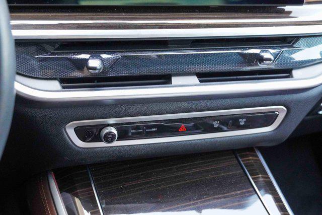 Photo of 2025 Manhattan Green Metallic BMW X5