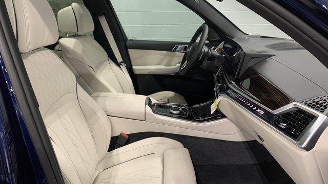 Photo of 2026 Tanzanite Blue II Metallic BMW X5