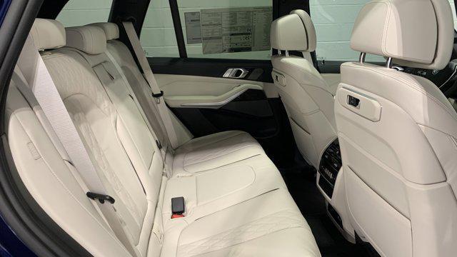 Photo of 2026 Tanzanite Blue II Metallic BMW X5
