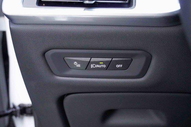 Photo of 2024 Alpine White BMW X5