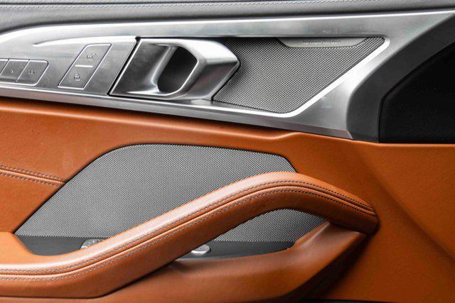 Photo of 2023 Aventurin Red Metallic BMW 840