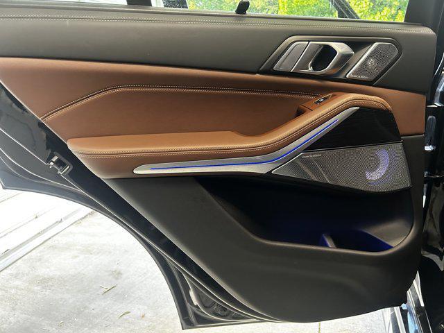 Photo of 2024 Carbon Black Metallic BMW X5