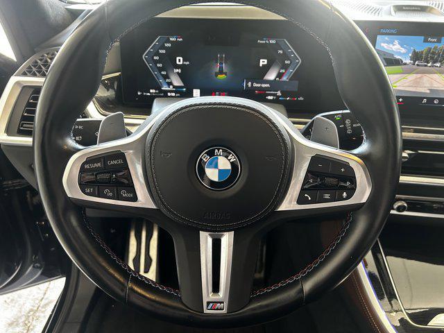 Photo of 2024 Carbon Black Metallic BMW X5