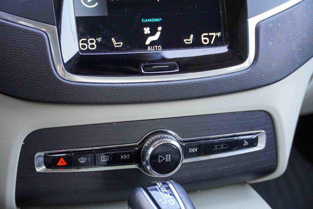 Photo of 2020 OSMUIM GREY Volvo XC90