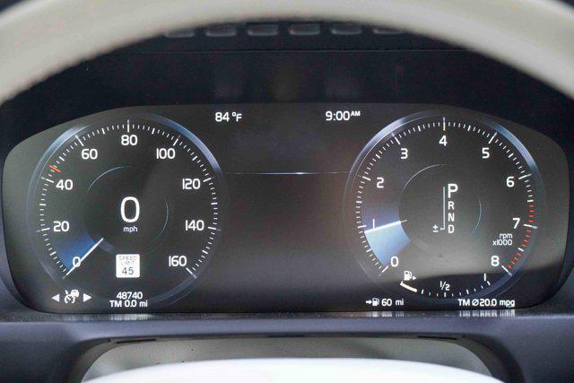 Photo of 2020 OSMUIM GREY Volvo XC90