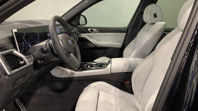 Photo of 2026 Black Sapphire Metallic BMW X5