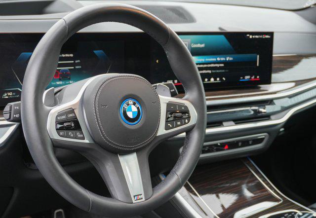 Photo of 2025 Carbon Black Metallic BMW X5 PHEV