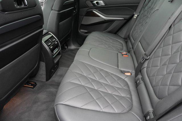Photo of 2025 Carbon Black Metallic BMW X5 PHEV