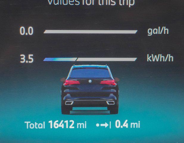 Photo of 2025 Carbon Black Metallic BMW X5 PHEV
