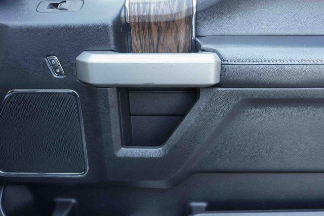 Photo of 2019 BLUE JEANS Ford F-150