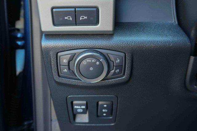 Photo of 2019 BLUE JEANS Ford F-150