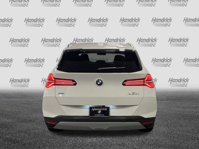 Photo of 2025 Alpine White BMW X3