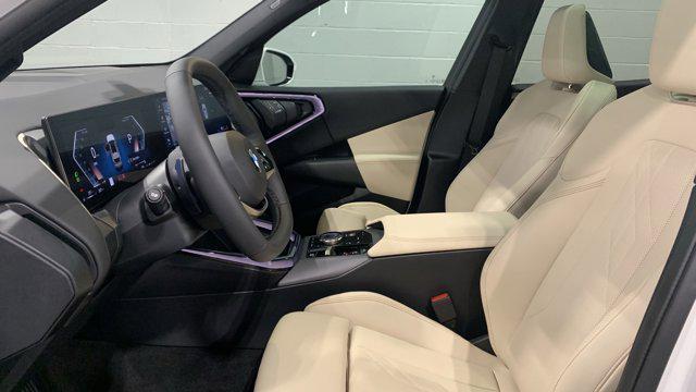 Photo of 2025 Alpine White BMW X3