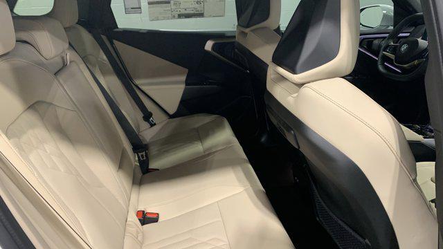 Photo of 2025 Alpine White BMW X3