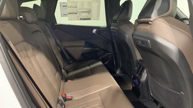 Photo of 2025 Alpine White BMW X3