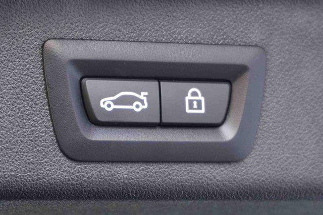 Photo of 2023 Black Sapphire Metallic BMW X5