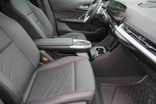 Photo of 2024 Space Silver Metallic BMW X1