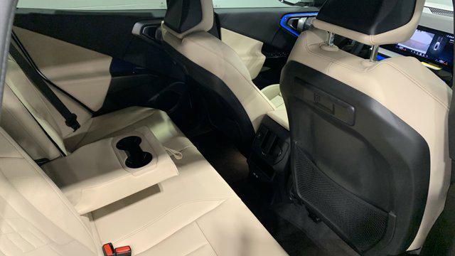 Photo of 2026 Alpine White BMW X3