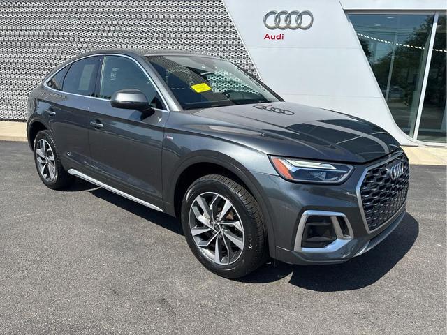 Photo of 2022 Daytona Gray Pearl Effect Audi Q5