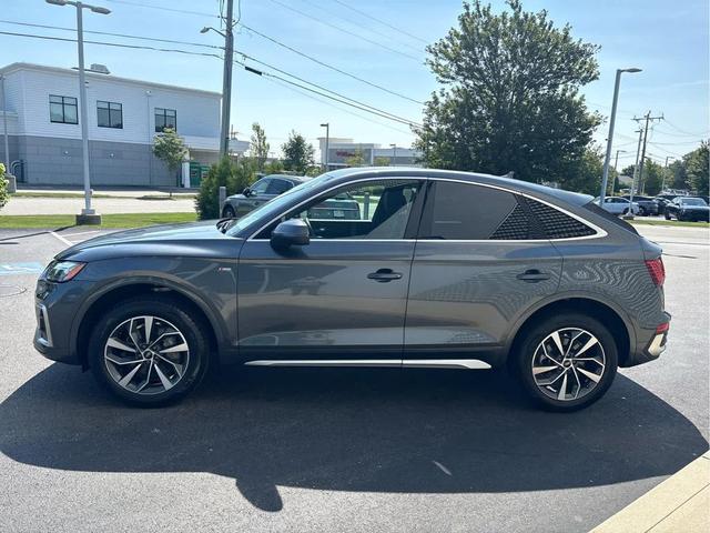 Photo of 2022 Daytona Gray Pearl Effect Audi Q5