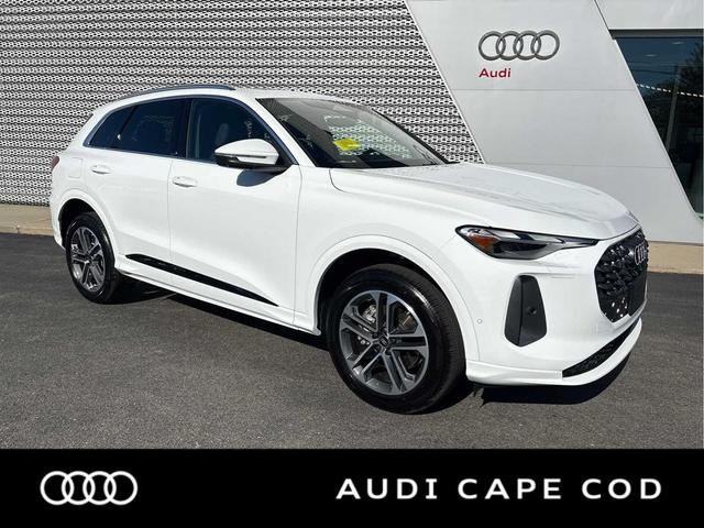 Photo of 2025 WHITE Audi Q5