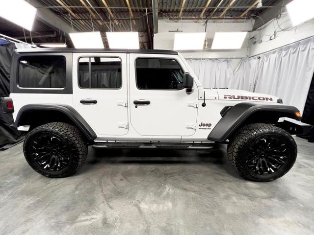 Photo of 2021 White Jeep Wrangler Unlimited