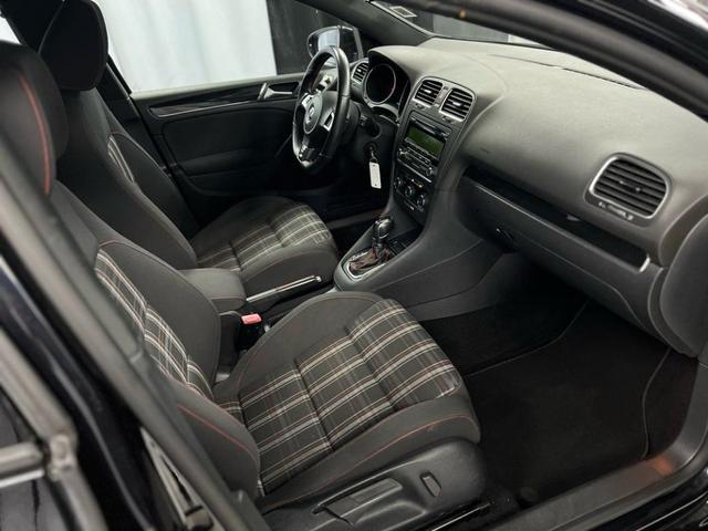 Photo of 2012 Black Volkswagen GTI