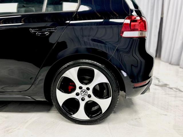 Photo of 2012 Black Volkswagen GTI