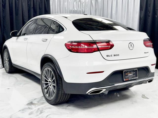 Photo of 2018 White Mercedes-Benz GLC 300