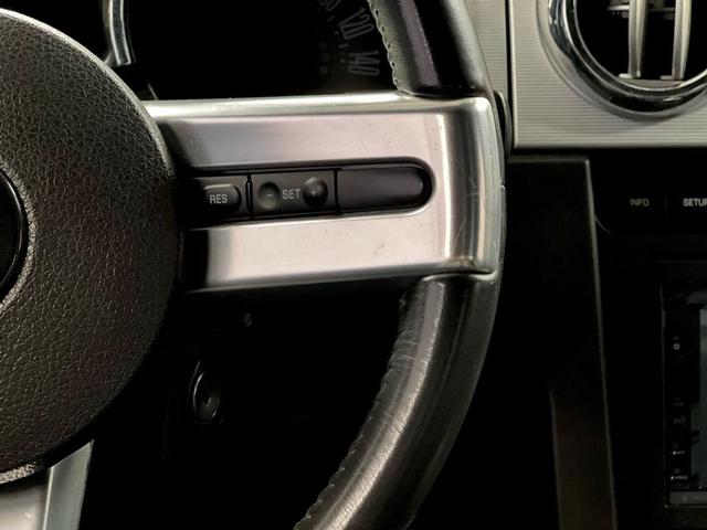 Photo of 2006 Green Ford Mustang