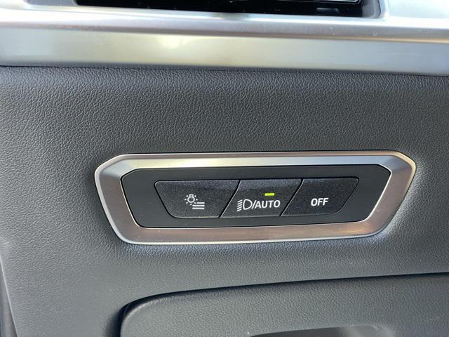 Photo of 2025 White Metallic BMW X7