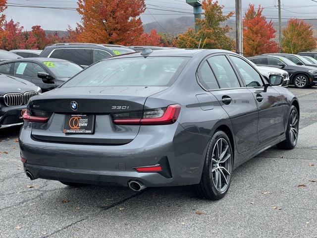 Photo of 2022 Mineral Grey Metallic BMW 330