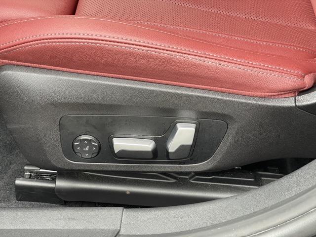 Photo of 2022 Mineral Grey Metallic BMW 330
