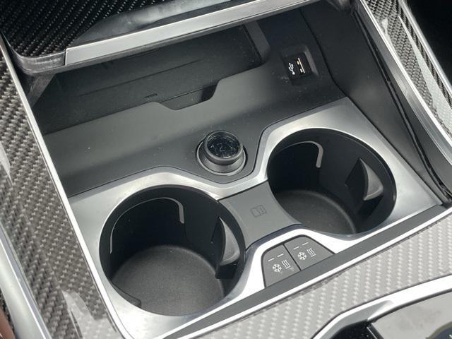 Photo of 2025 Gray Metallic BMW X7