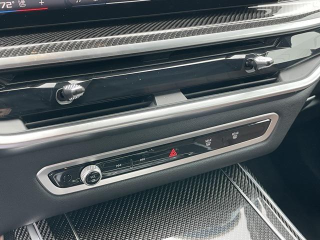 Photo of 2025 Gray Metallic BMW X7