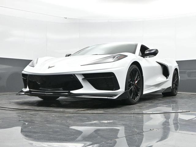 Photo of 2023 Arctic White Chevrolet Corvette