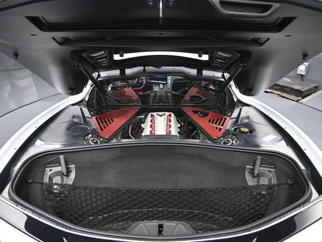 Photo of 2023 Arctic White Chevrolet Corvette