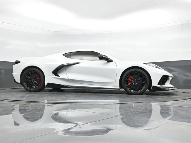 Photo of 2023 Arctic White Chevrolet Corvette