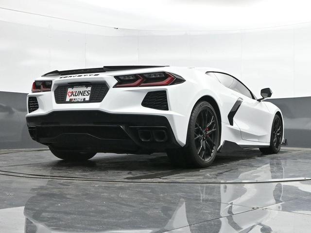 Photo of 2023 Arctic White Chevrolet Corvette