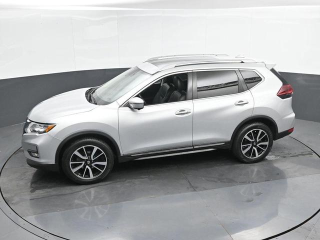 Photo of 2020 Brilliant Silver Metallic Nissan Rogue